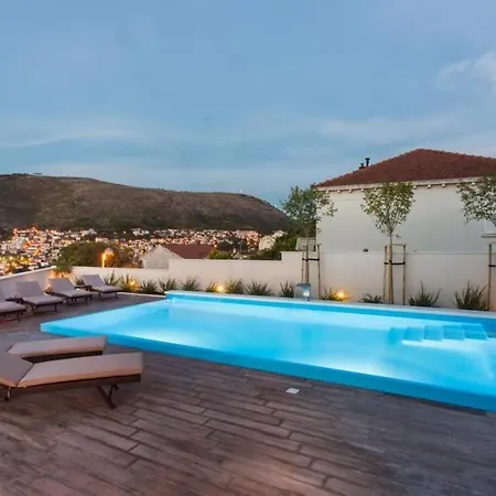 Peragro- Studio * Dubrovnik
