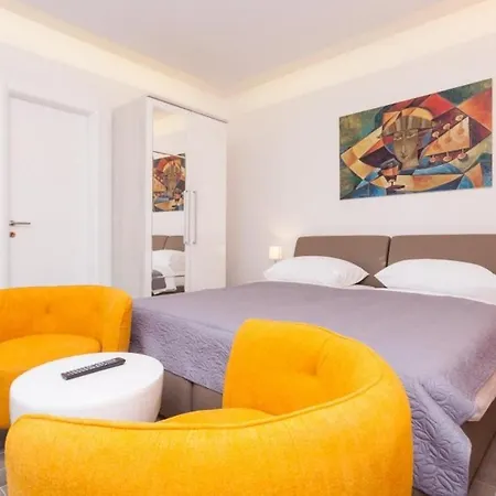 Peragro- Studio Apartamento